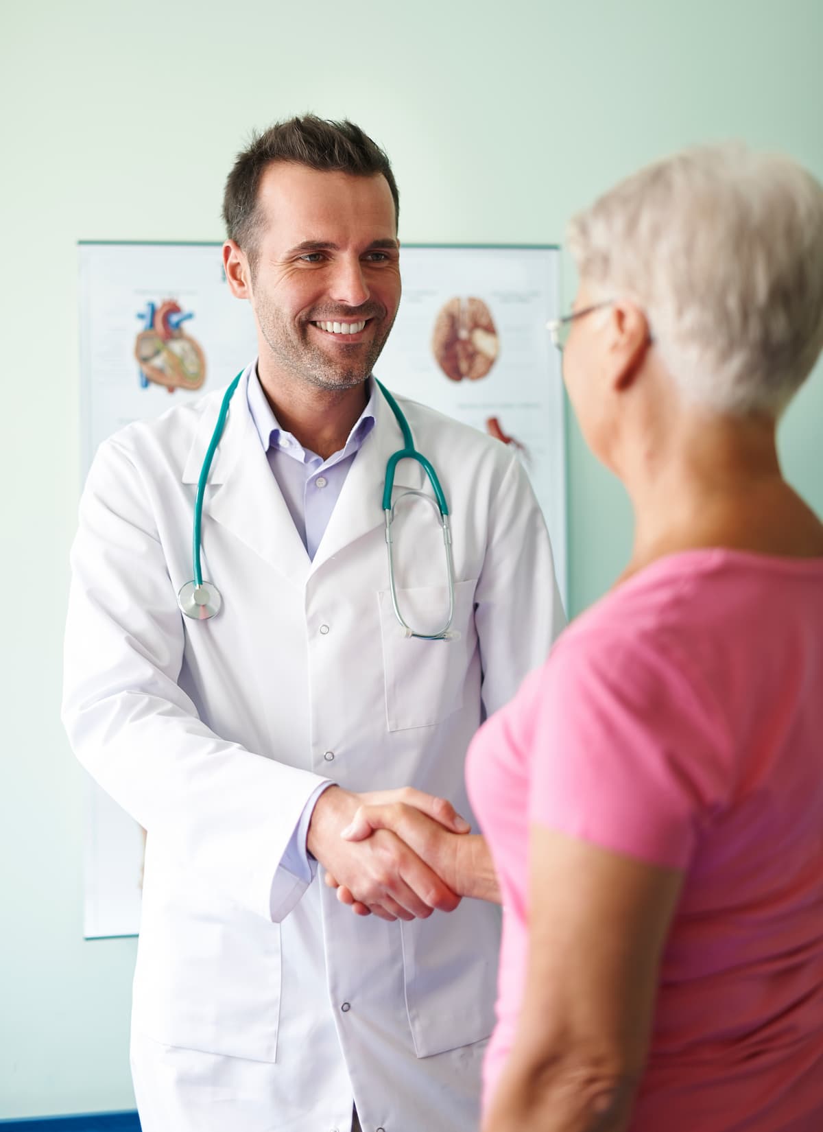 Auto Injury Care in Tampa,Whiplash and Back Pain Treatment Tampa,car crash injury doctor near me,after car accident treatment Tampa,Car Accident Doctor Tampa